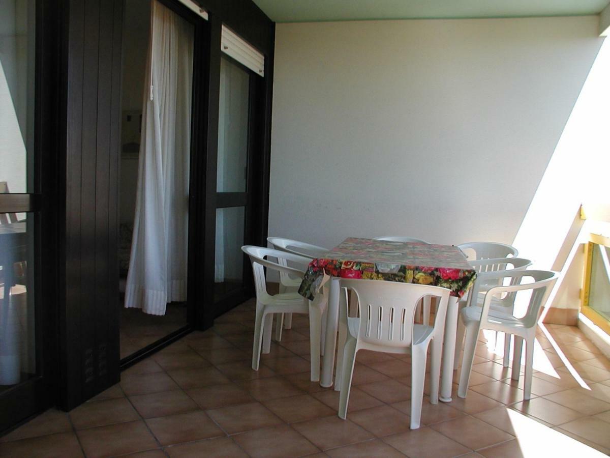 Complesso Solarium Apartment Bibione Exterior foto