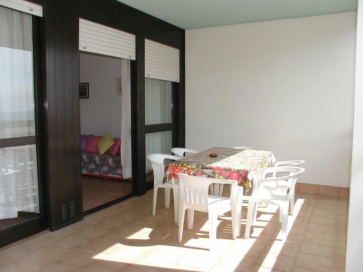 Complesso Solarium Apartment Bibione Exterior foto